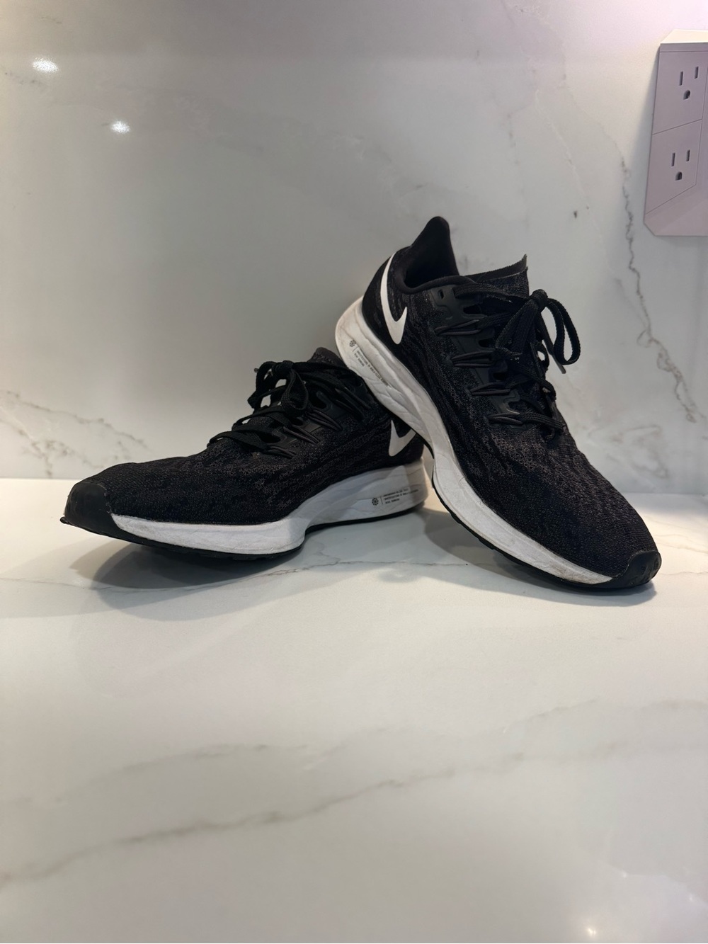 Nike Pegasus zoom Black Running Shoes with White Midsole Womens